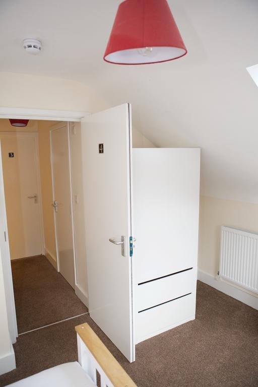 Bristol Serviced Lets - 152/154 Bath Road Habitación foto